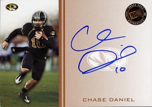 2009-press-pass-daniel-auto2